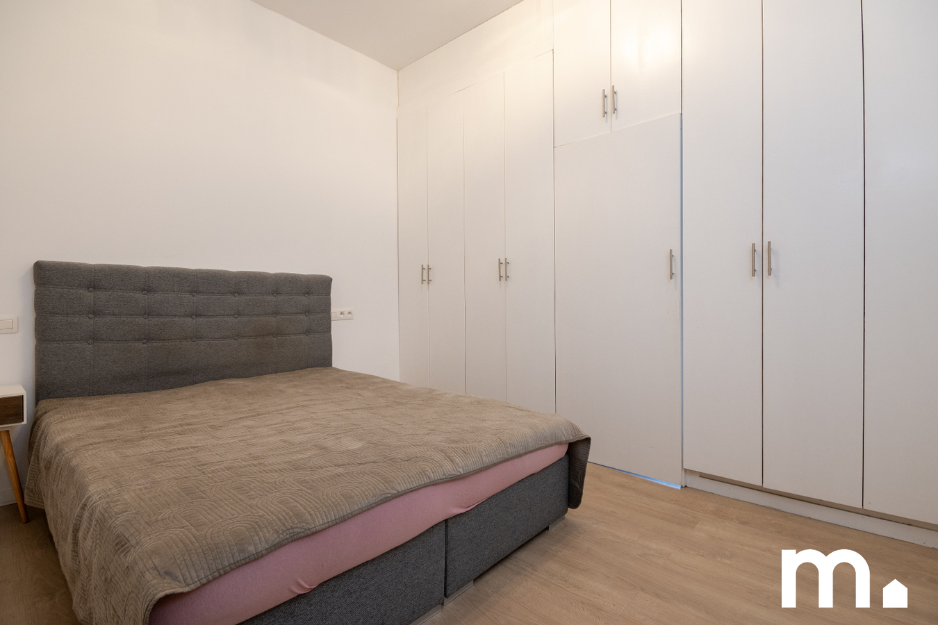 Handelspand met woonst op toplocatie te koop te Izegem 