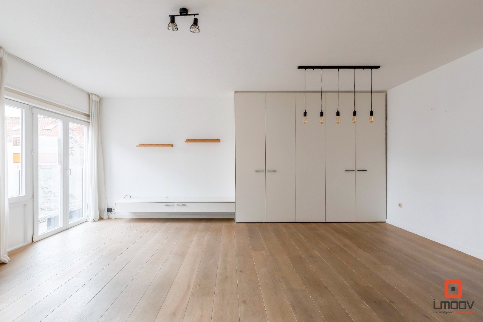 Instapklaar appartement met twee slaapkamers en terras in hartje Gent 