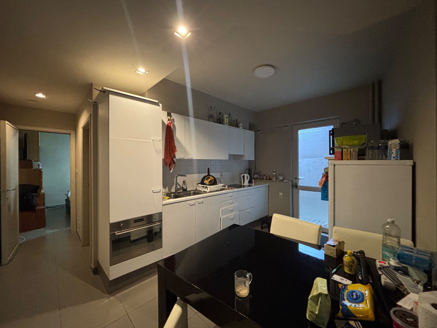 Opbrengsteigendom met 7 appartementen &amp; ruim handelspand in Mol-centrum 