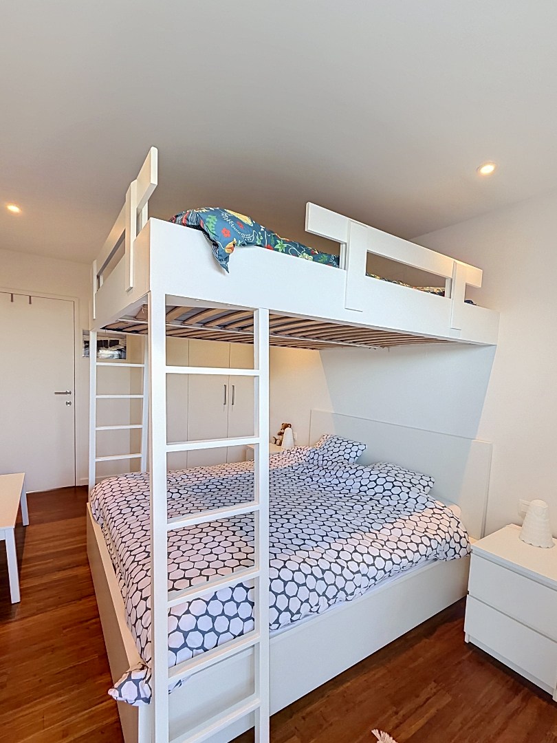 Ruim uniek ingericht appartement met Zeezicht in Oostende 