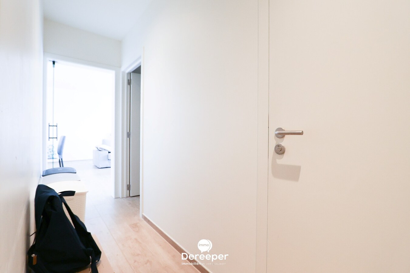 RUIM 3-SLAAPKAMERAPPARTEMENT MET 2 TERRASSEN EN UITZICHT OP DE MARKT VAN TORHOUT 