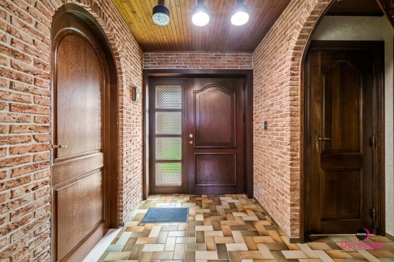 Charmante alleenstaande bungalow met zuidgerichte tuin op ruim perceel in Snaaskerke 