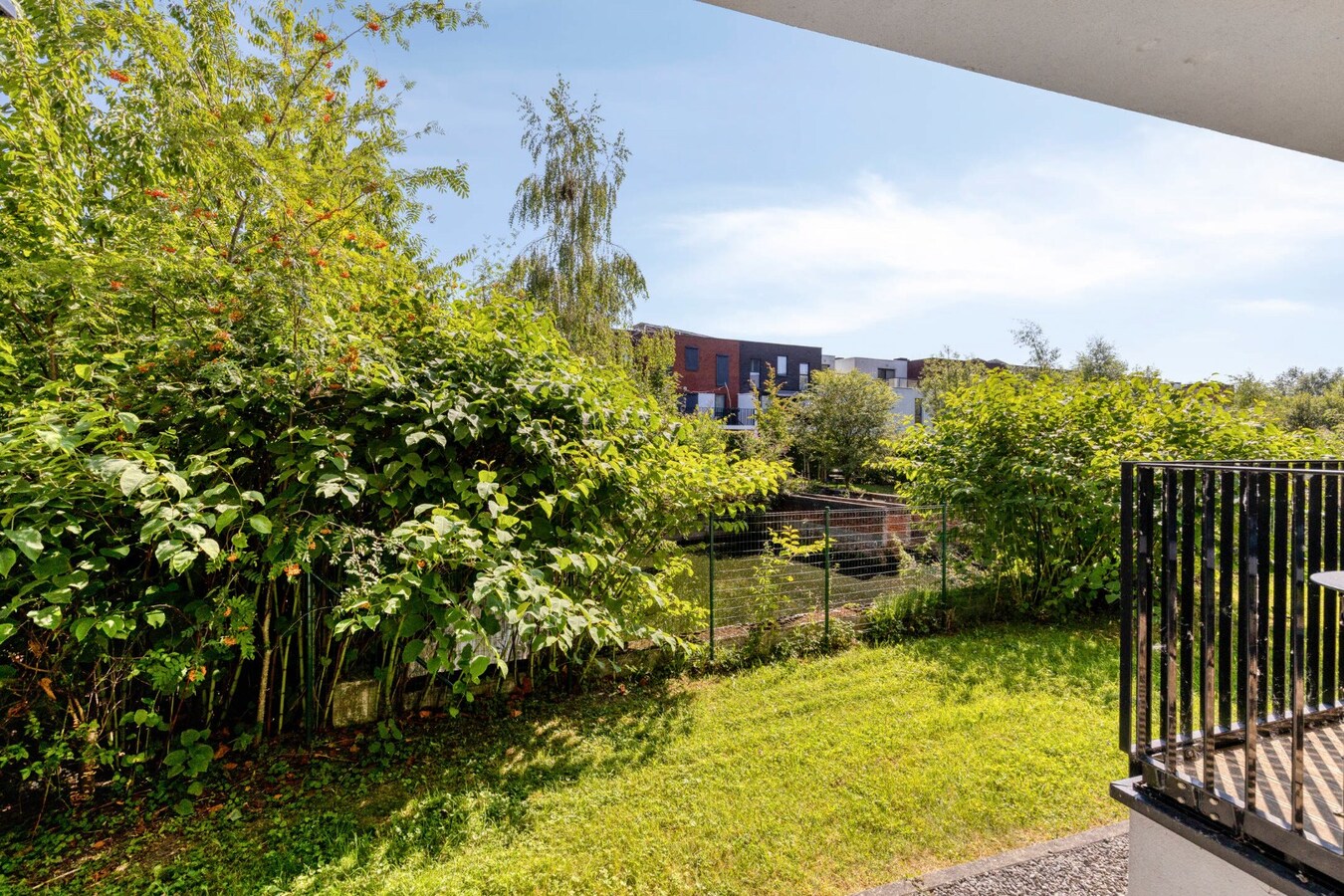 Res. Leiemeersen: instapklaar recent 3-slpks appartement nabij de Watersportbaan 