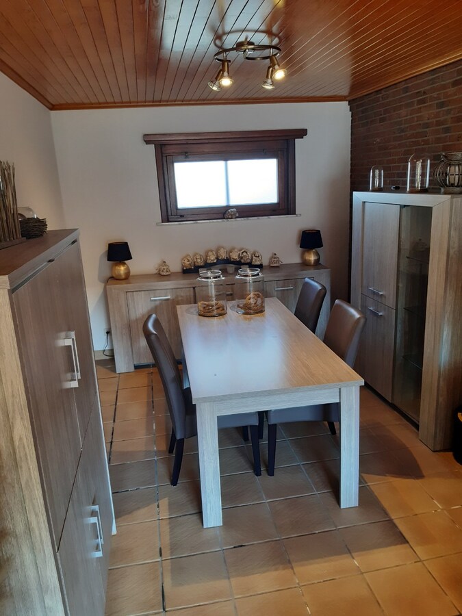 Gezellig en rustig wonen in Semmerzake. 