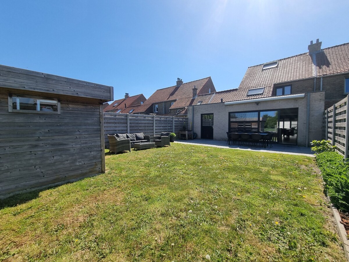 Instapklare gezinswoning te huur in het pittoreske Lissewege 