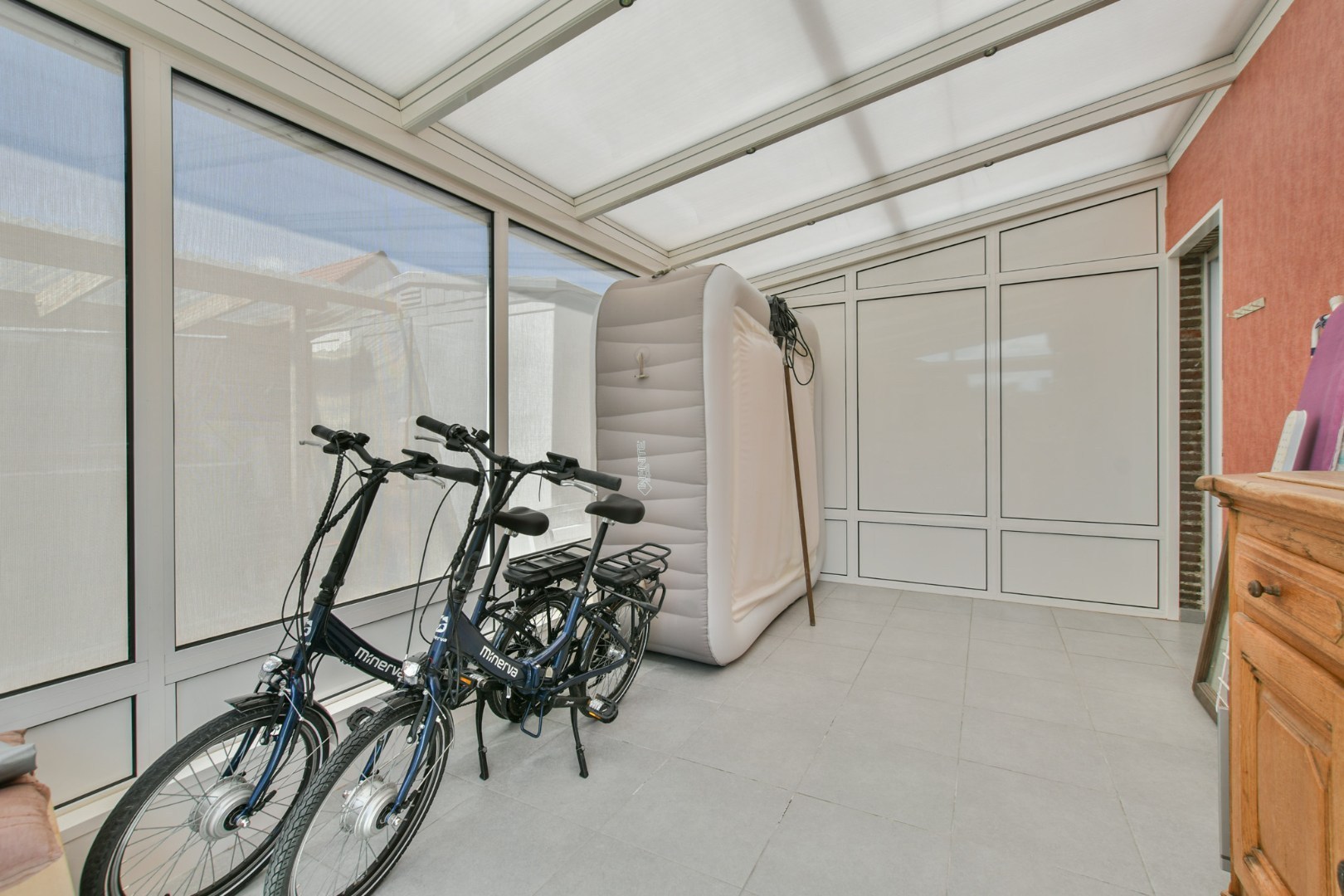 Instapklare woning op toplocatie in rustige woonwijk te Harendijke, Wenduine! 