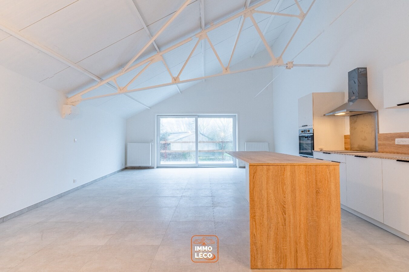 Appartement neuf 1 chambre avec terrasse privative et emplacement de parking, COUP DE CŒUR ! 