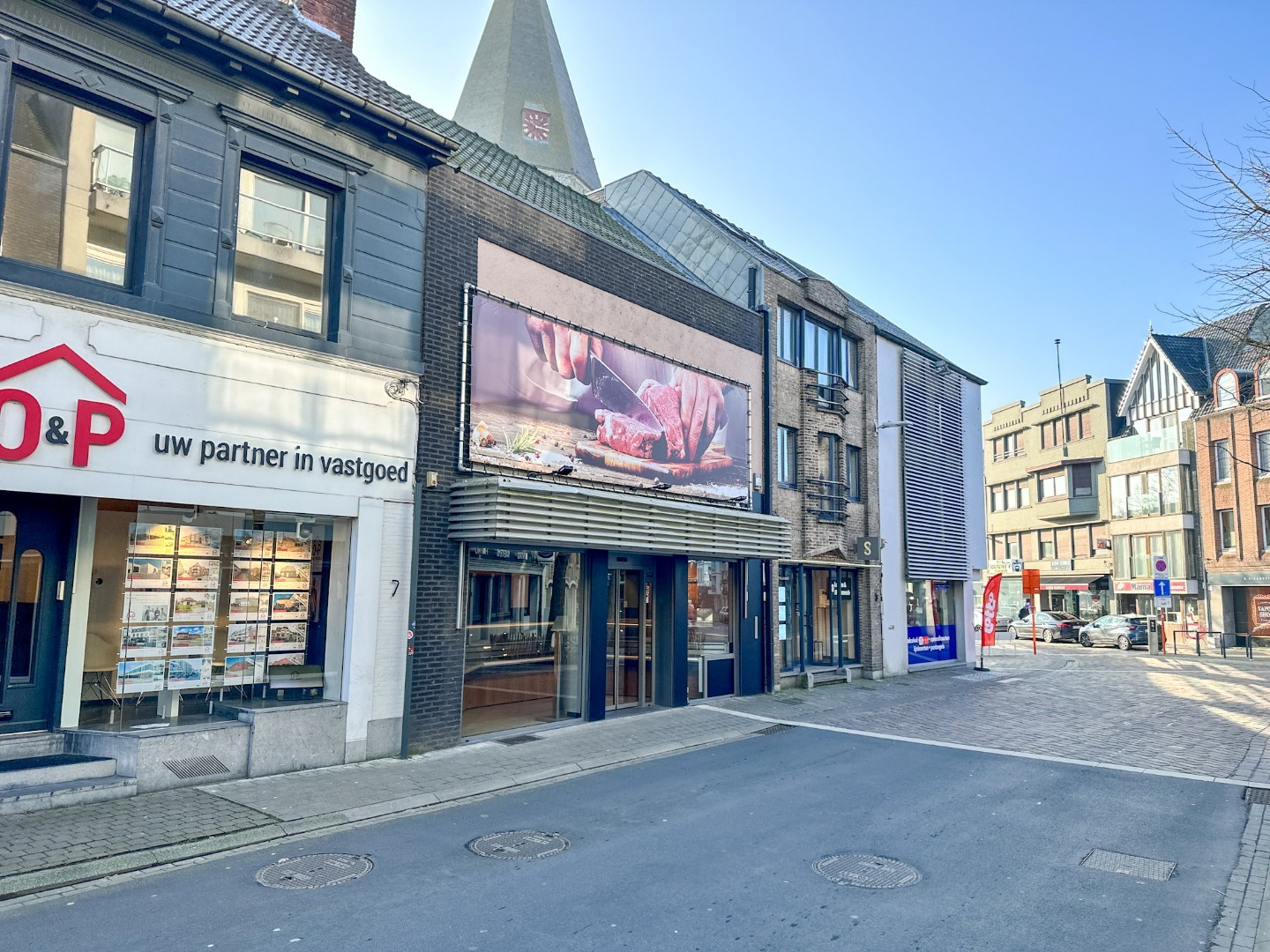 Handelpand met winkel, atelier en woonst, commerciële ligging, Torhout 