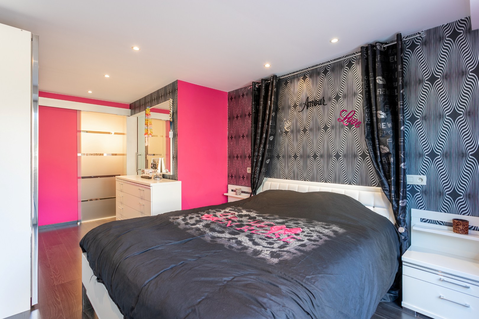 Vrijstaande woning met 4 slpks &amp; ruime tuin 