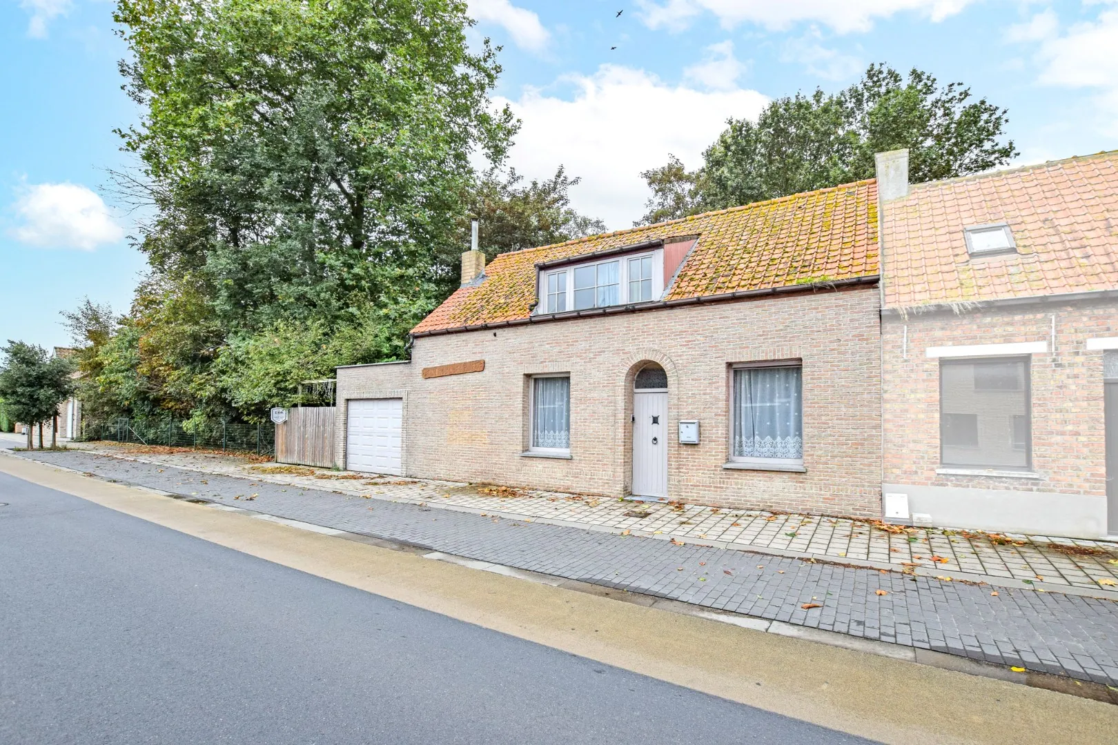 Verrassend ruime woning te Keiem (Diksmuide)!