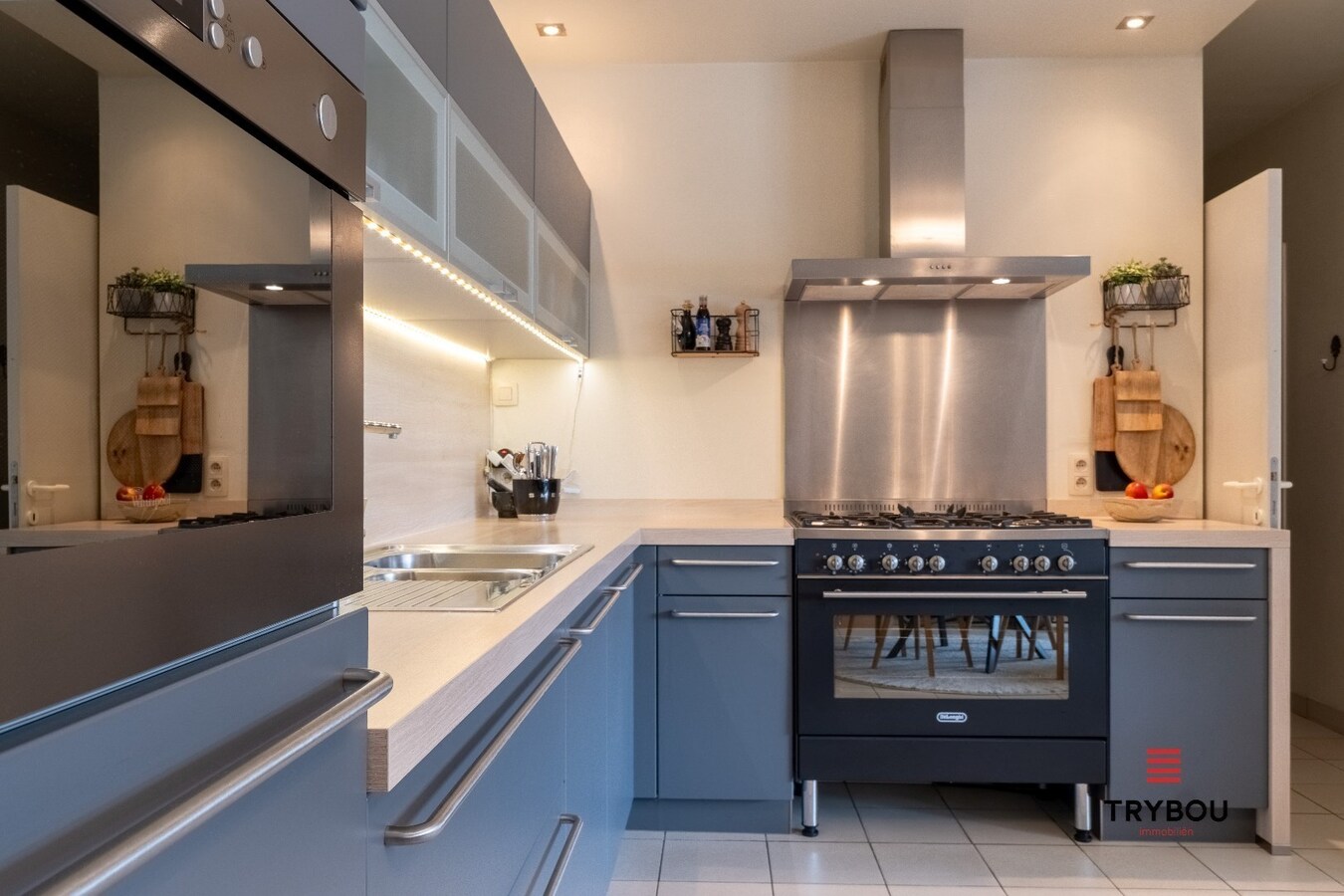 Ruim, instapklaar appartement met garage te koop in Langemark-Poelkapelle 