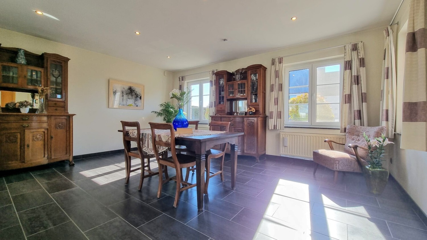 Royale woonst met panoramisch zicht én paardenweide 