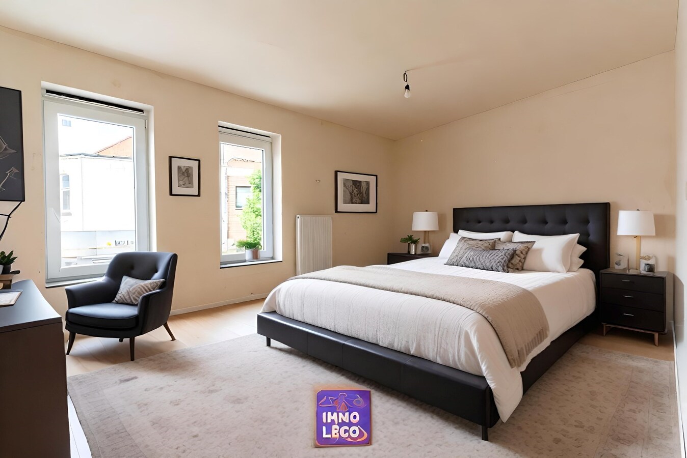 Nouvelle construction avec 3 grandes chambres possibilité 4 et grand jardin au centre 