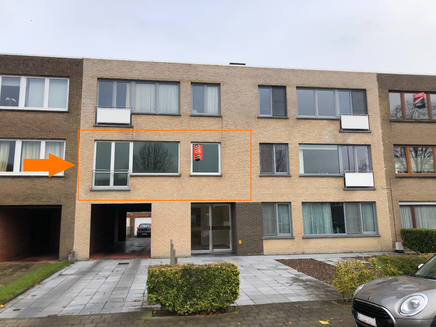 Ruim appartement met 2 slpk en garage 