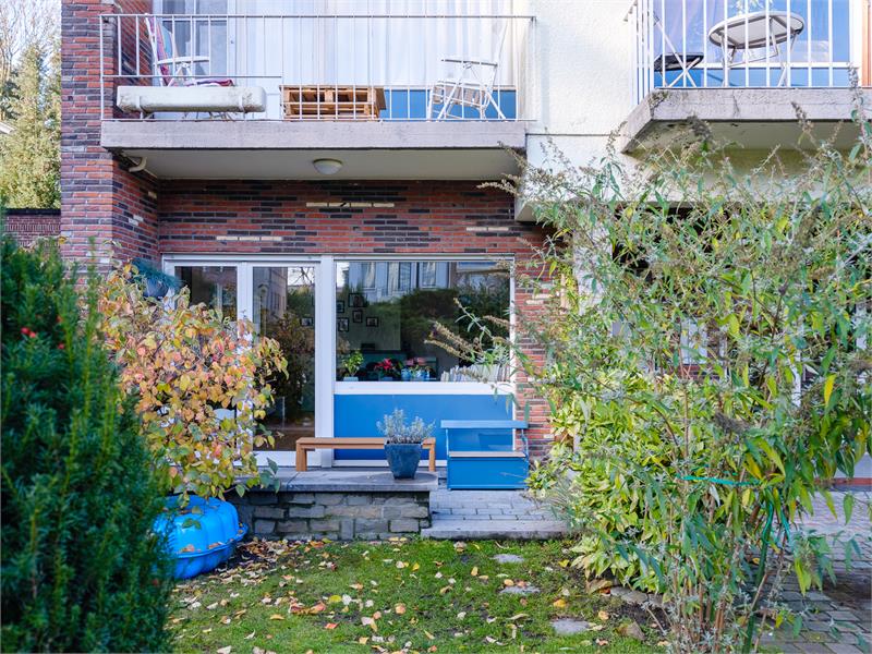 Uitermate goed gelegen gelijkvloersappartment. 