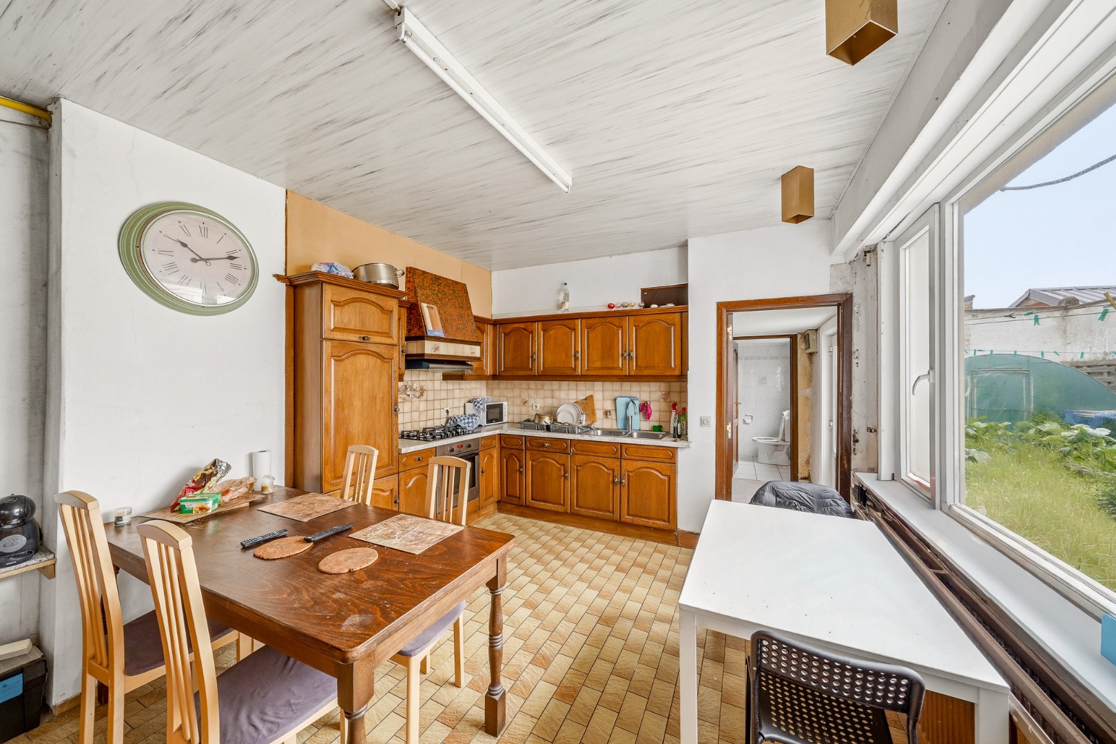 Ruime woning met veel mogelijkheden te Oostende 