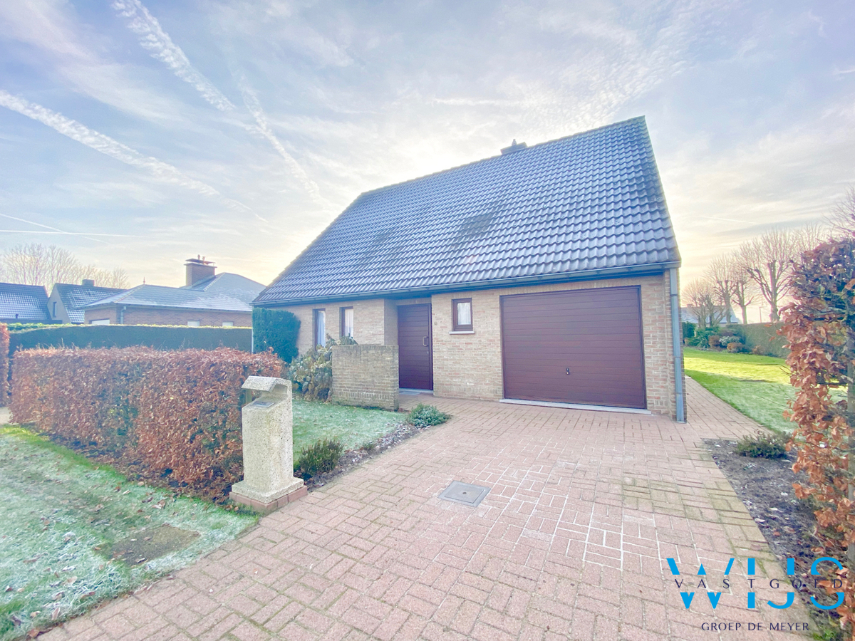 Open bebouwing op 745m² in een rustige woonwijk te LEMBEKE ! 