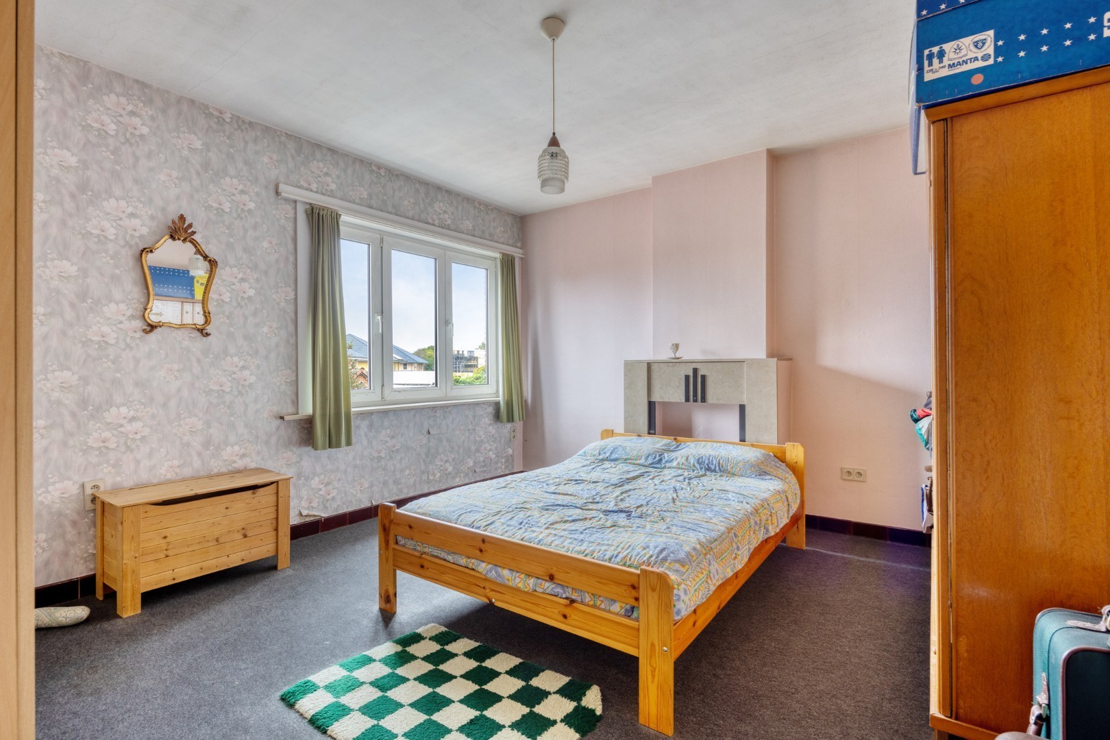 Te renoveren gezinswoning met 2 slpk. nabij het centrum van Leopoldsburg 