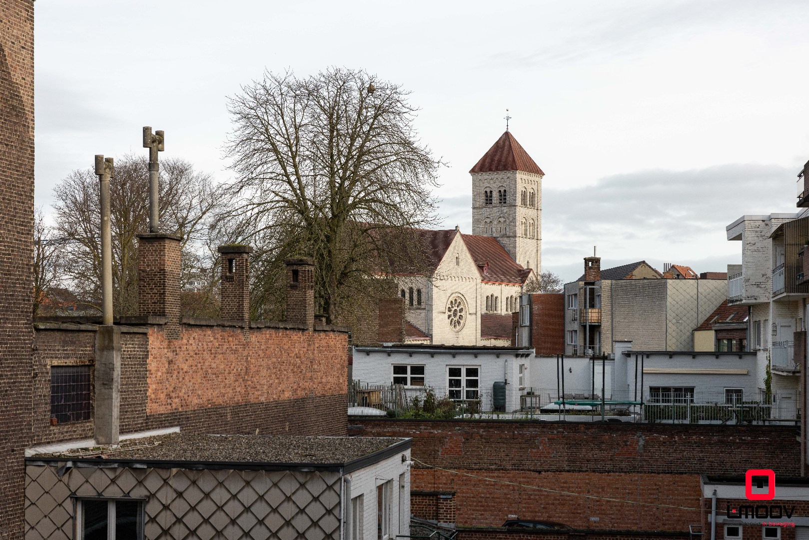 Ruim, stijlvol en uitzonderlijk gelegen 3-slaapkamerappartement aan Gent-Sint-Pieters 