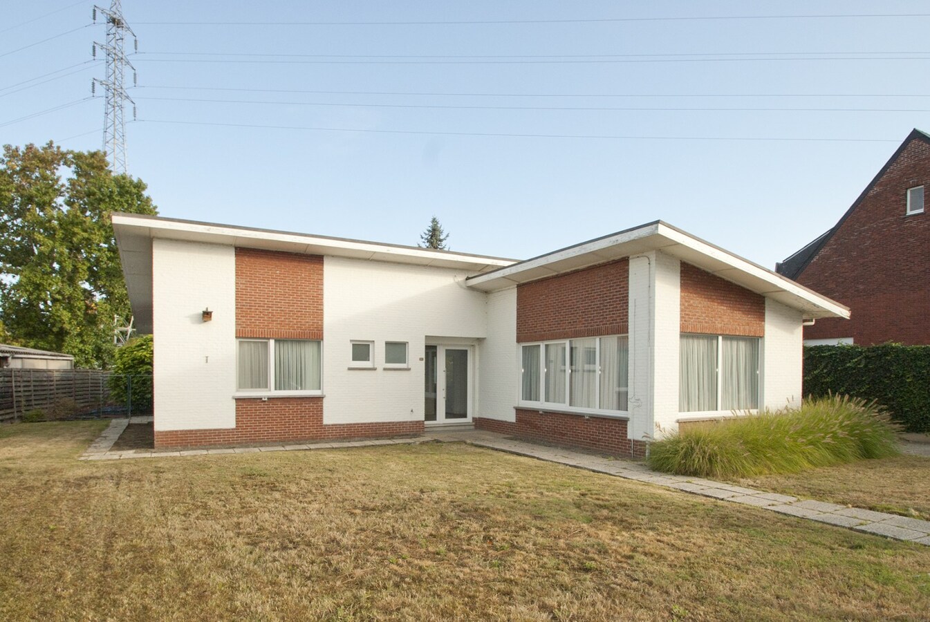 Gelijkvloers woning met tuin -  3 slpks 