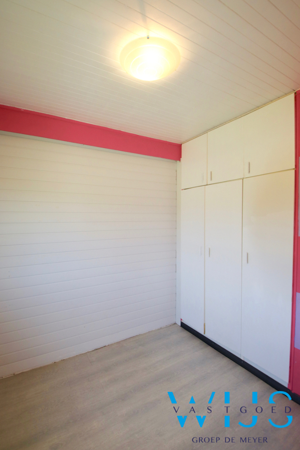 Te renoveren woonhuis / bouwgrond te Lovendegem ! 