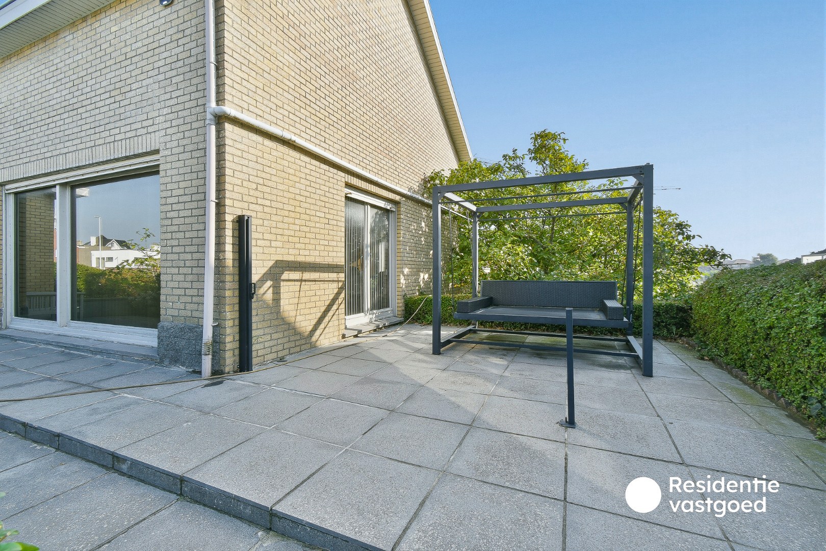 Ruime villa op topligging op wandelafstand van het strand 