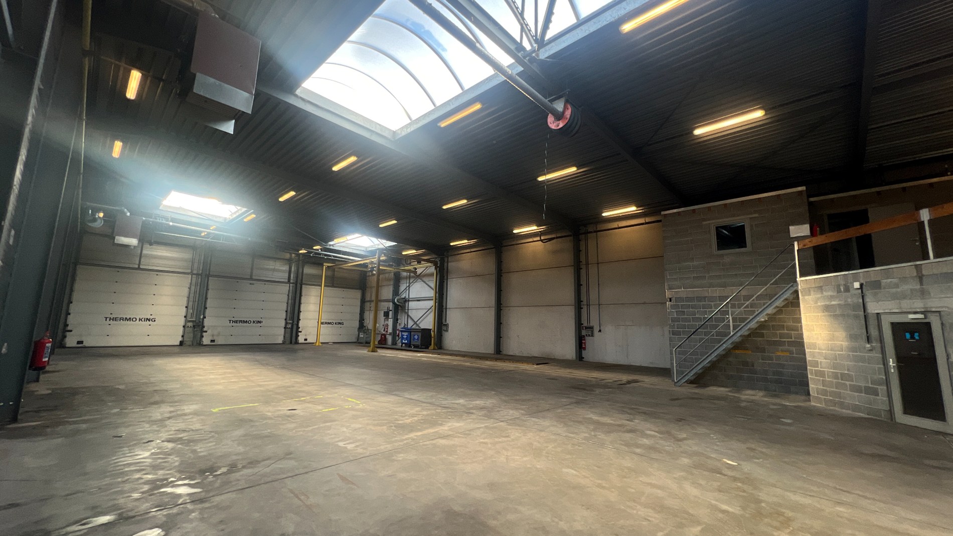 Opslagruimte te huur vlakbij R4 te Evergem