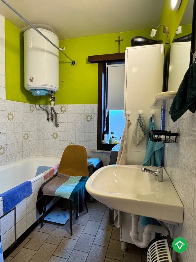 Appartement met 2 slaapkamers en garage in centrum Koekelare 