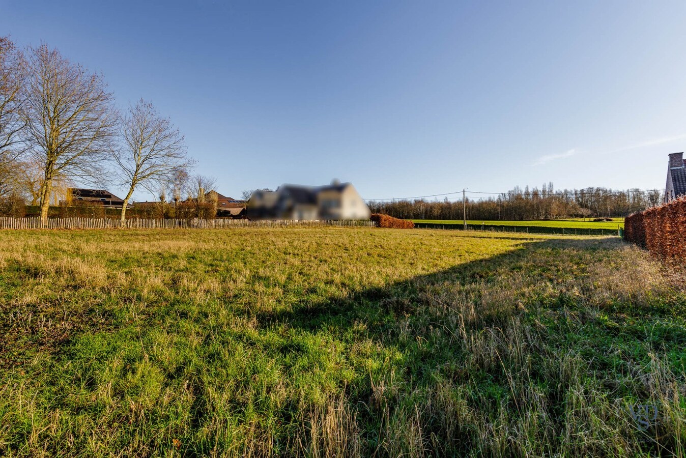 Unieke bouwgrond voor open bebouwing. 