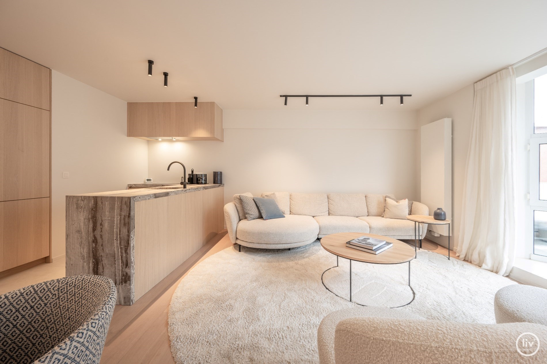 Prachtig gerenoveerd 3 slaapkamerappartement centraal gelegen vlakbij de Lippenslaan te Knokke 