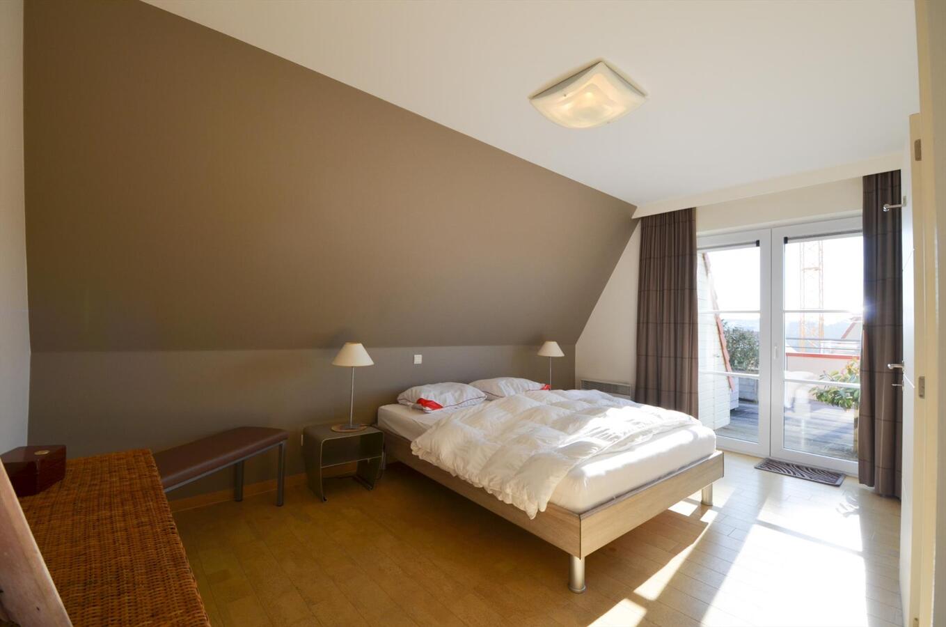 Großes Penthouse mit 3 Schlafzimmer auf Topanlage! 