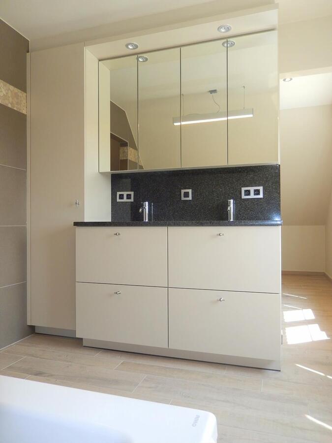 Uniek moderne nieuwbouwvilla met 4 slaapkamers 