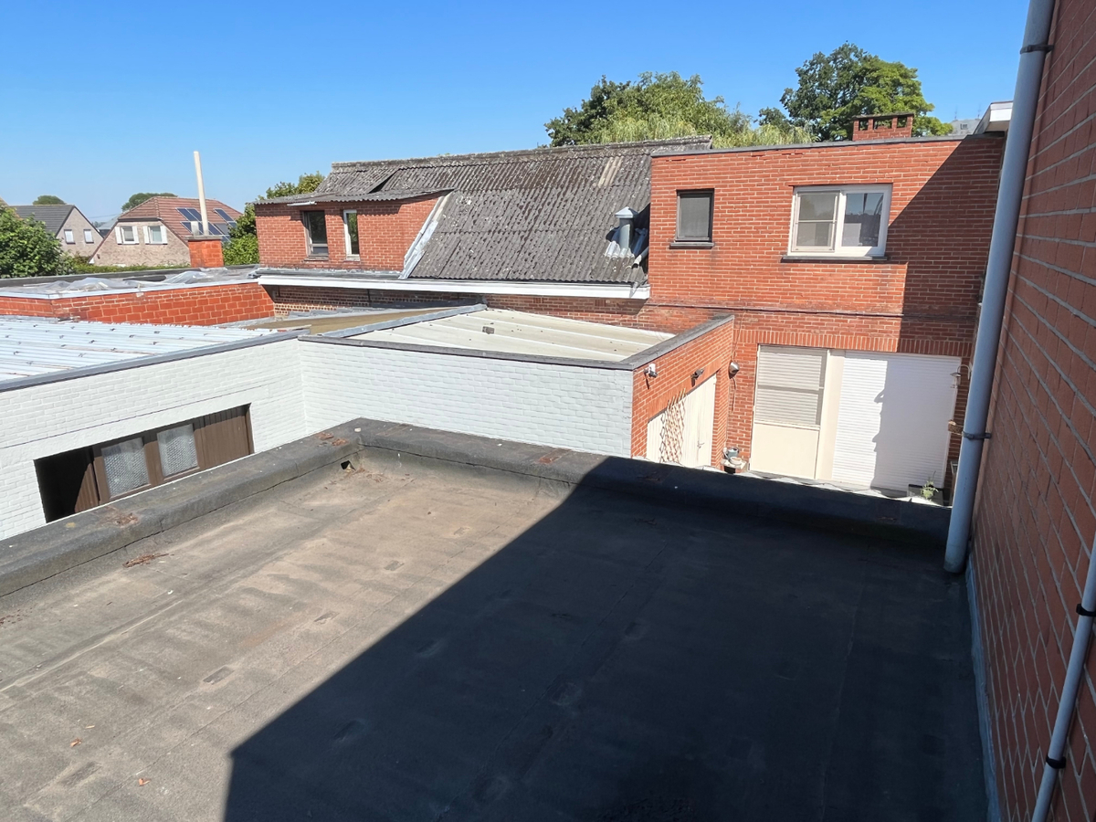 Ruim 2-slpk-appartement mét terras te Gavere-Asper 