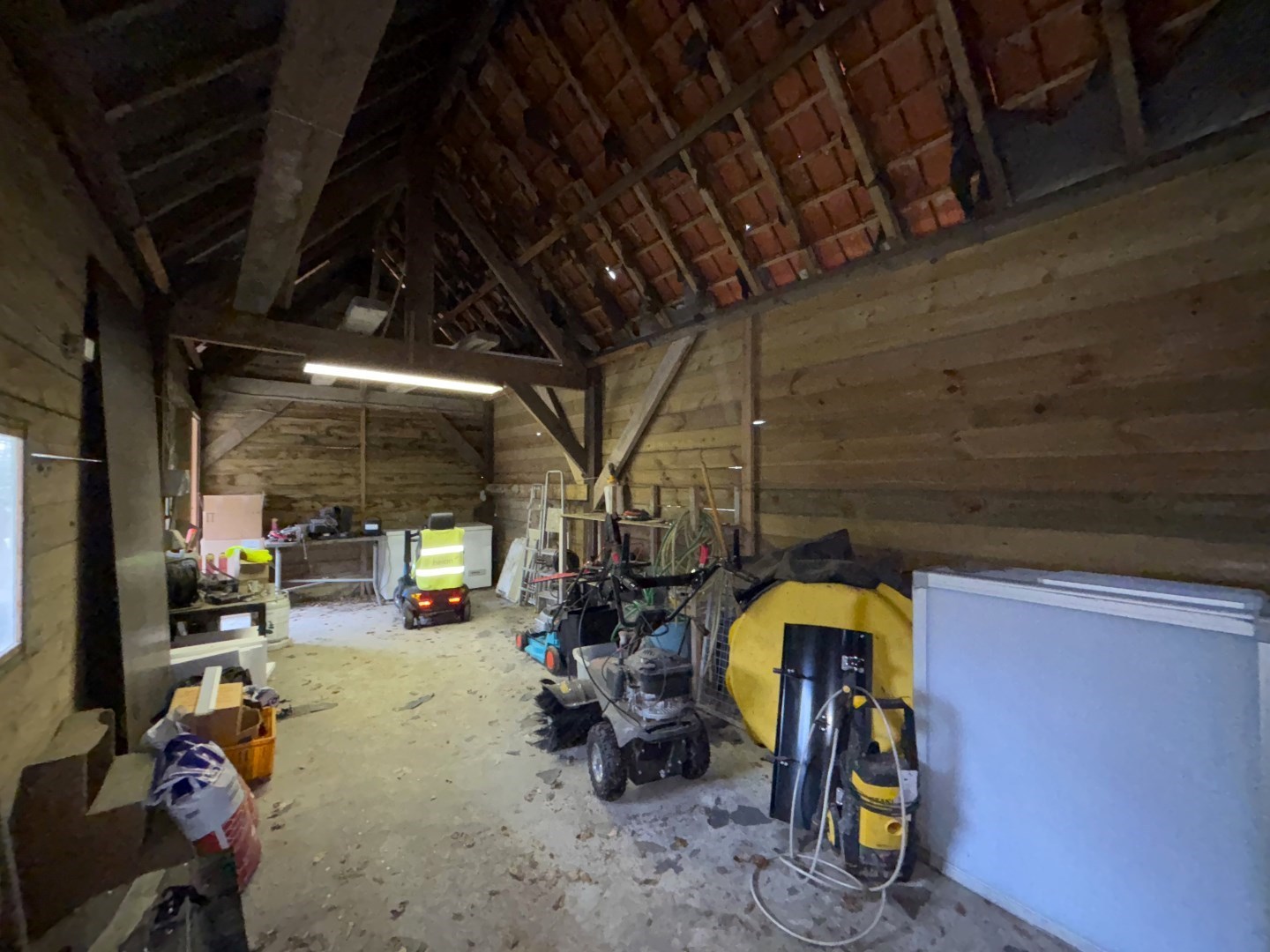 Te renoveren gezinswoning met 3 slpk. nabij Lommel-Kerkhoven 