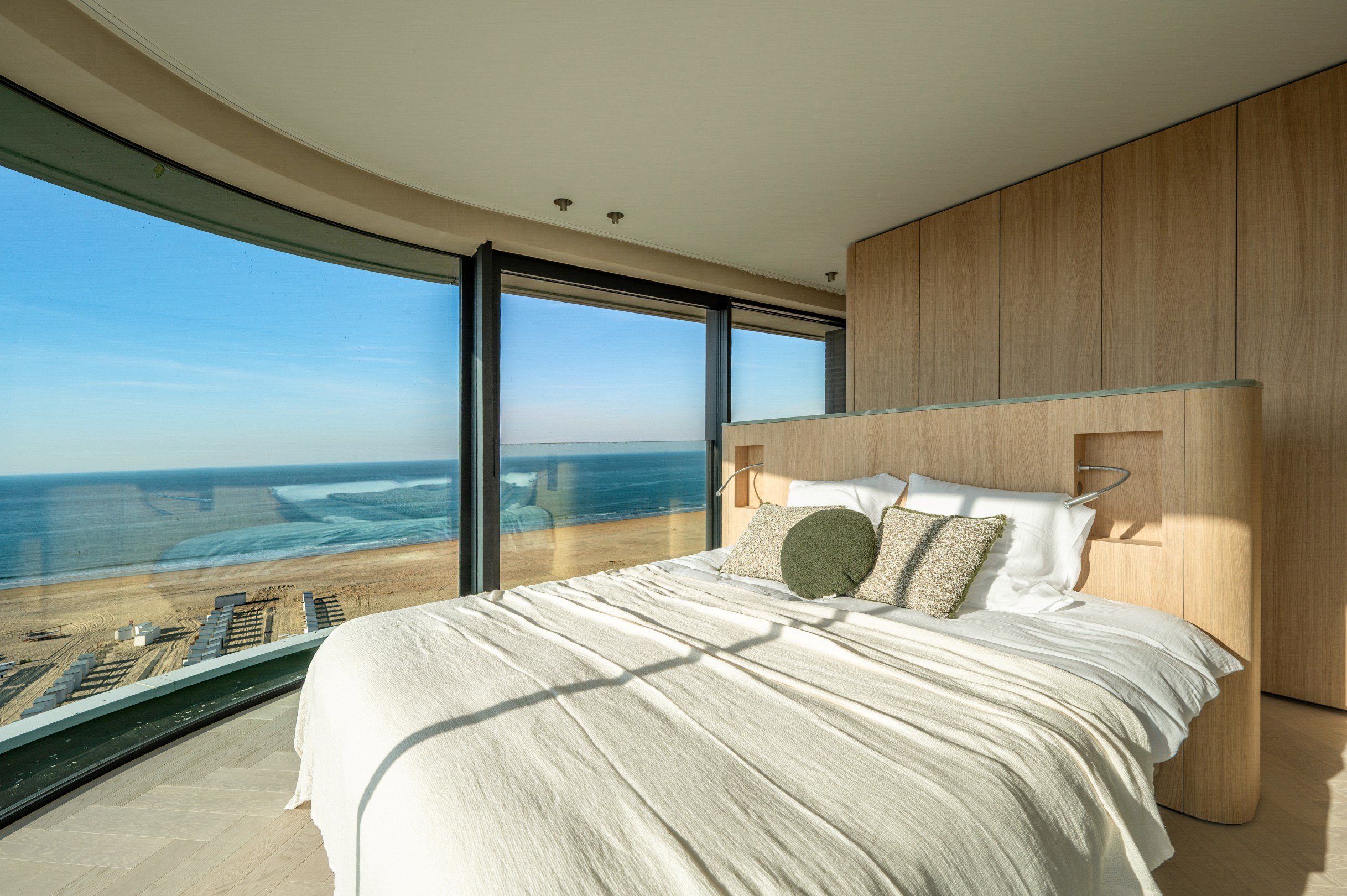 Appartement en duplex exceptionnel à vendre avec vue panoramique dans la résidence Duinrésidence. 
