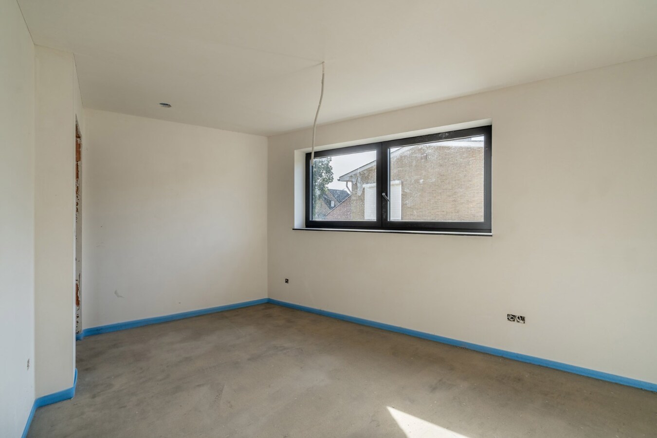 Nieuwbouwwoning met 4 Slaapkamers. 