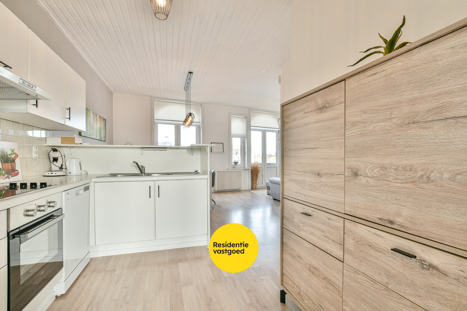 Karaktervol éénslaapkamerappartement in hartje De Haan - energiezuinig &amp; lichtrijk 