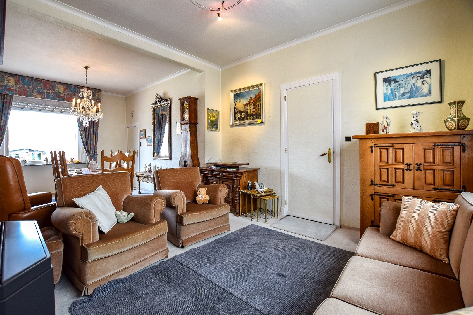 Ruime woning met 3 slaapkamers te centrum Veurne! 