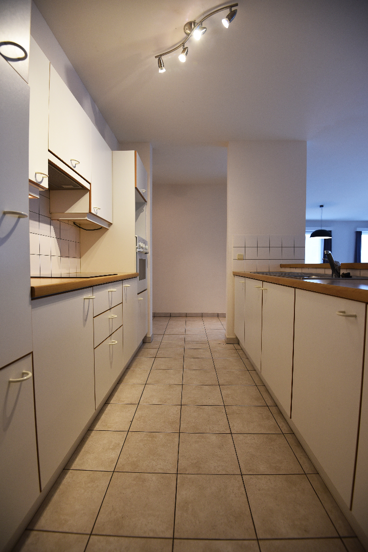 Ruim app. met 3 slpk en garage te Maldegem Donk 