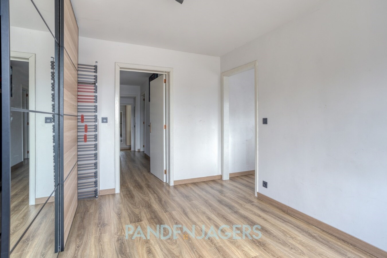 Ruime energiezuinige woning met 4 slpks te Duffel 