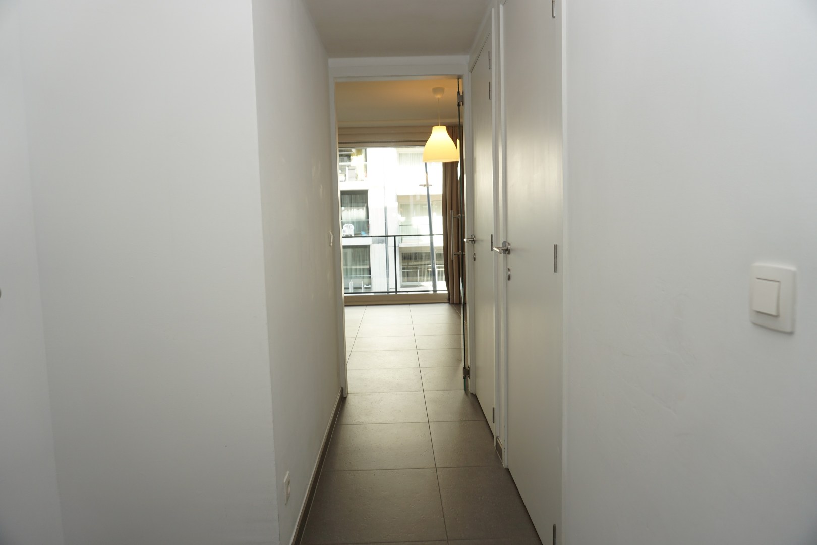 Appartement récent avec grande terrasse dans le centre d'Ostende 