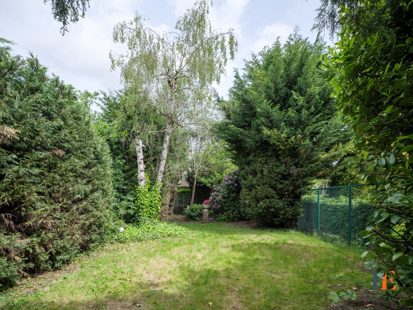 Verkocht door Flame Estate 