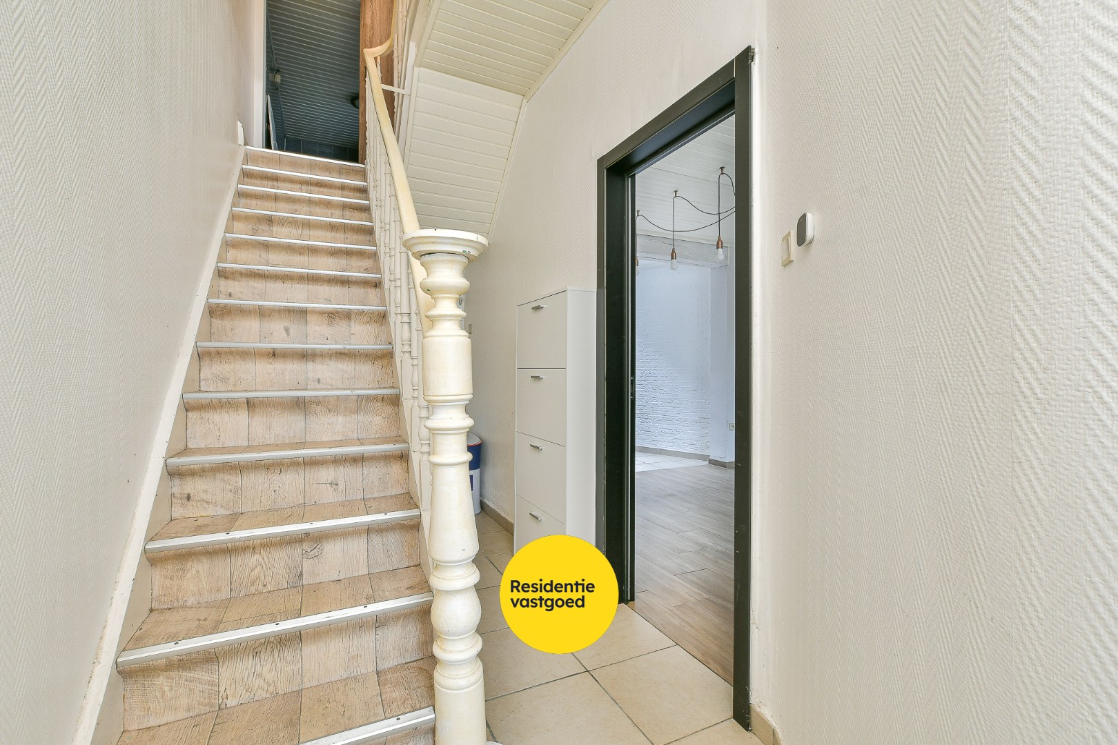 Charmante en verrassend ruime woning met terras in het centrum van Blankenberge! 