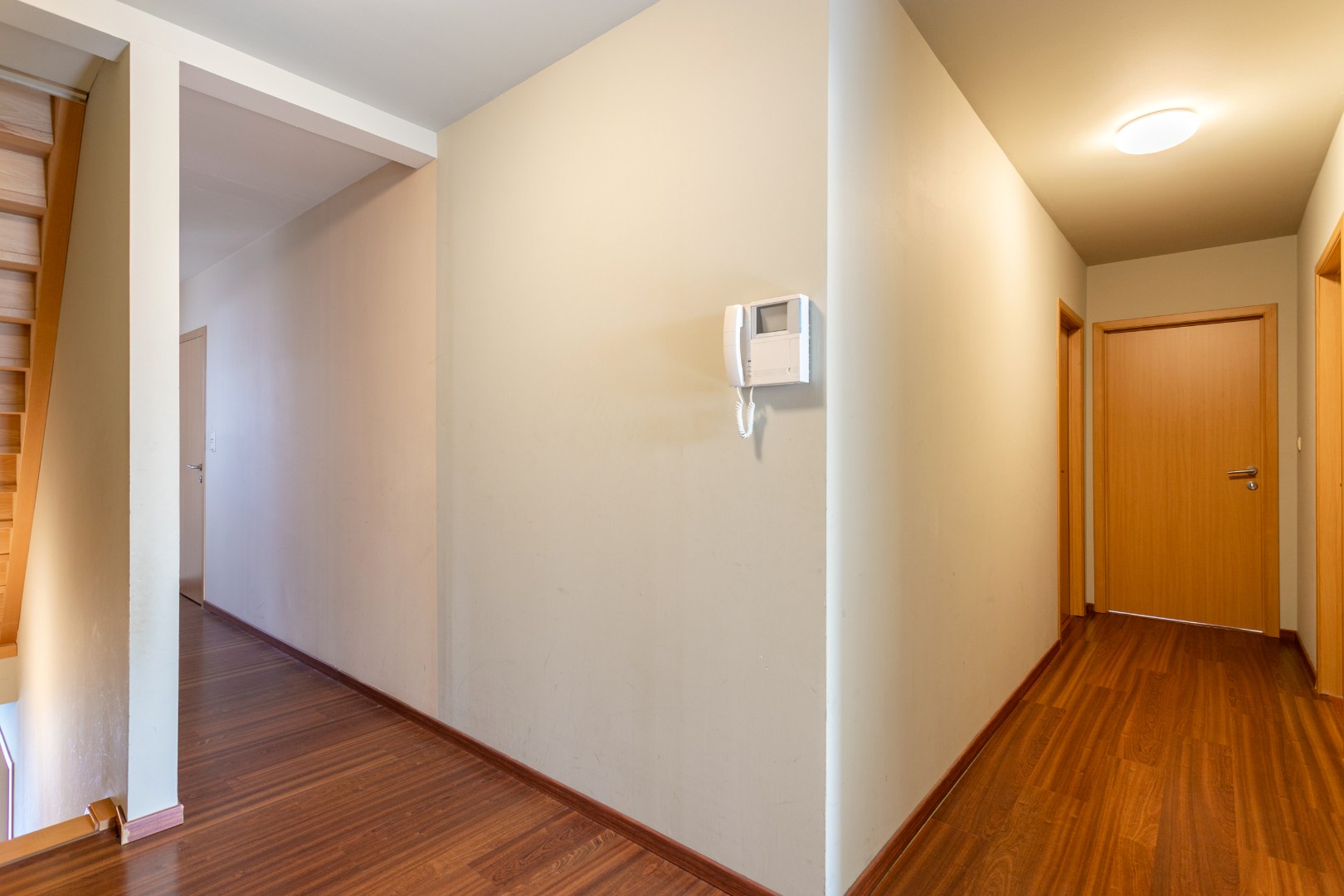 Recente woning (EPC B) met 5 slaapkamers en tuin te Vollezele 