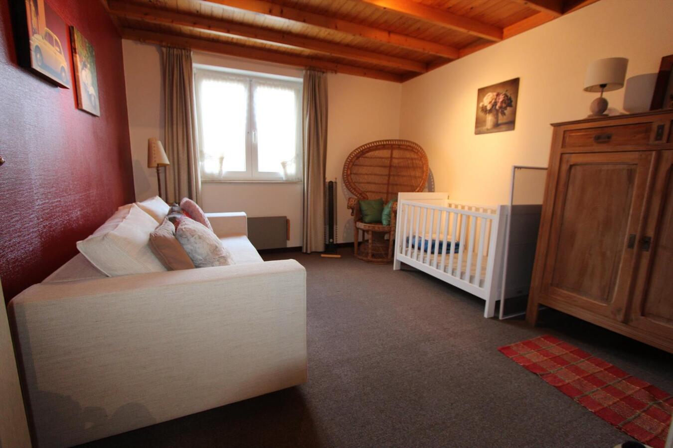 Alleenstaande woning met 4 slaapkamers te Ichtegem 