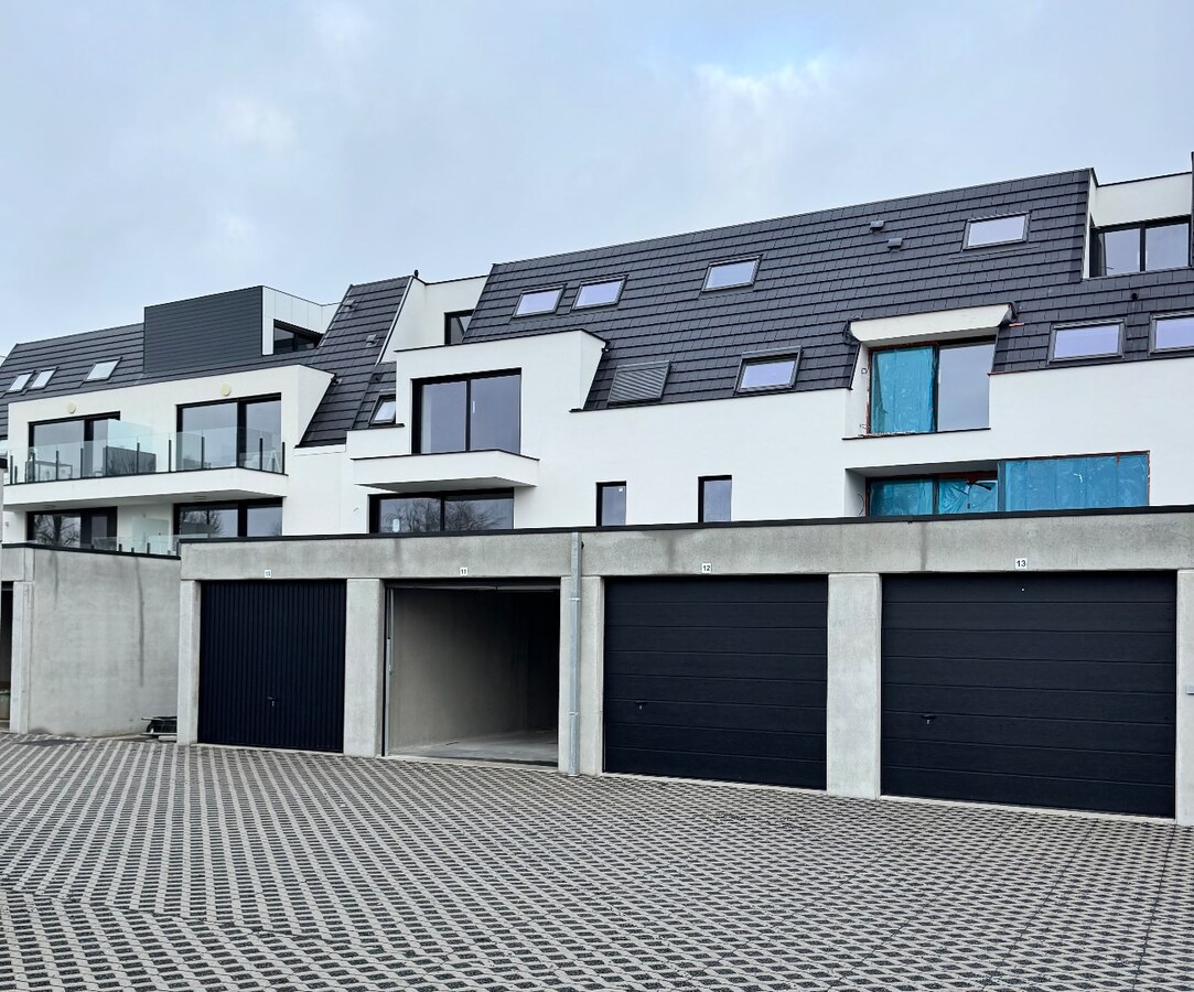 Uniek nieuwbouw appartement met 2 slaapkamers en veel zonlicht te Eernegem 