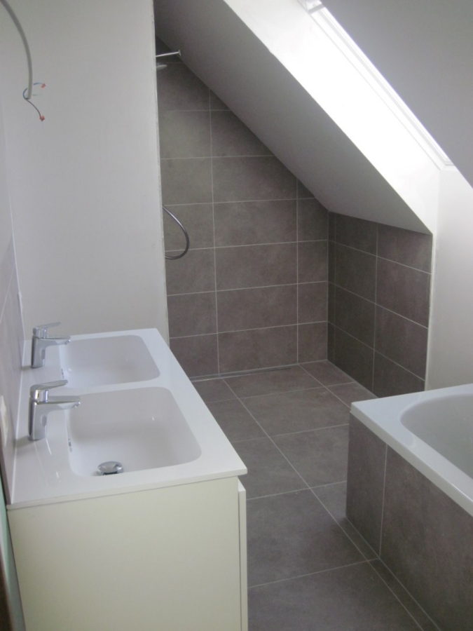 Aangename, energiezuinige nieuwbouwduplex in hartje Deinze 