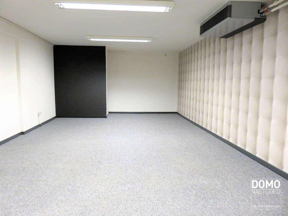 GUNSTIG GELEGEN OPBRENGSTEIGENDOM TE HASSELT 