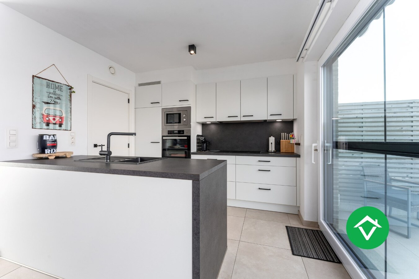 Instapklare woning met 3 slaapkamers en garage te Kortemark 