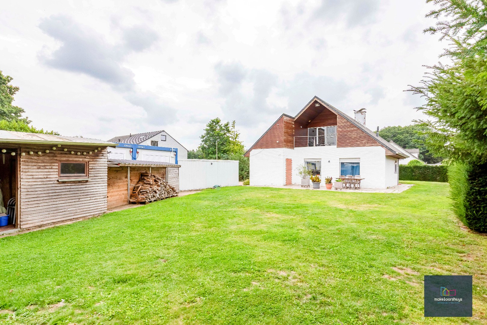 Ruime open bebouwing in Berlare op mooi perceel (897m²) 